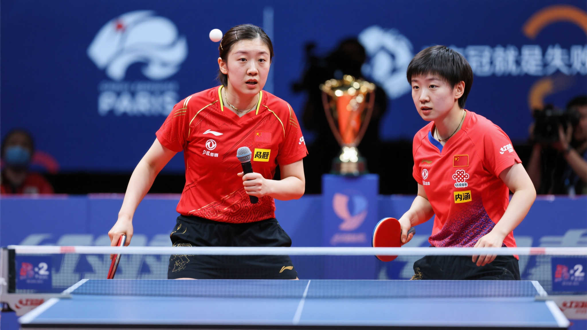 策显得尤为 策显得尤为